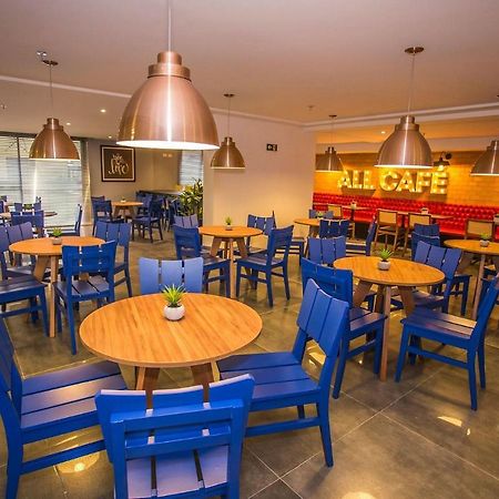 Studio No Centro De Curitiba - All1119 Екстериор снимка