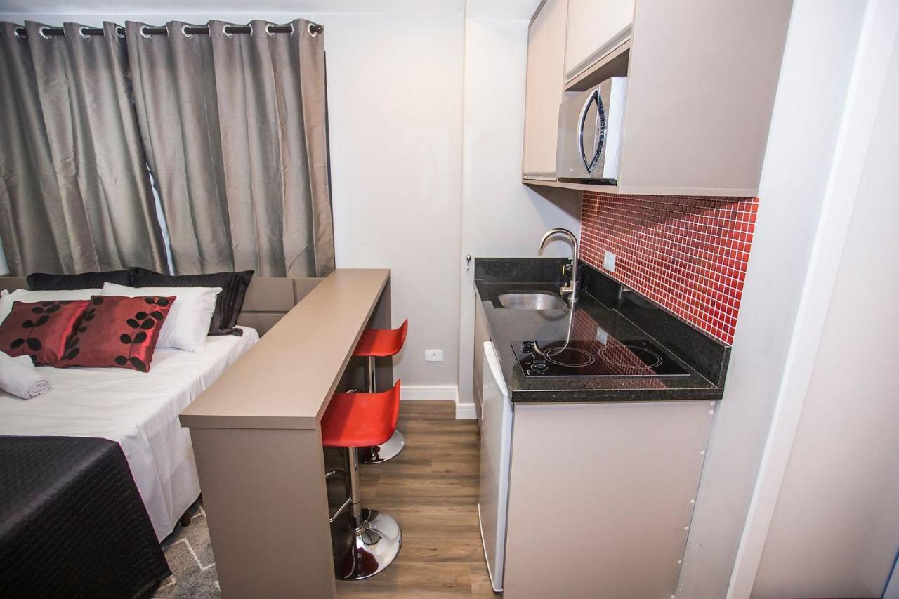Studio No Centro De Curitiba - All1119 Екстериор снимка