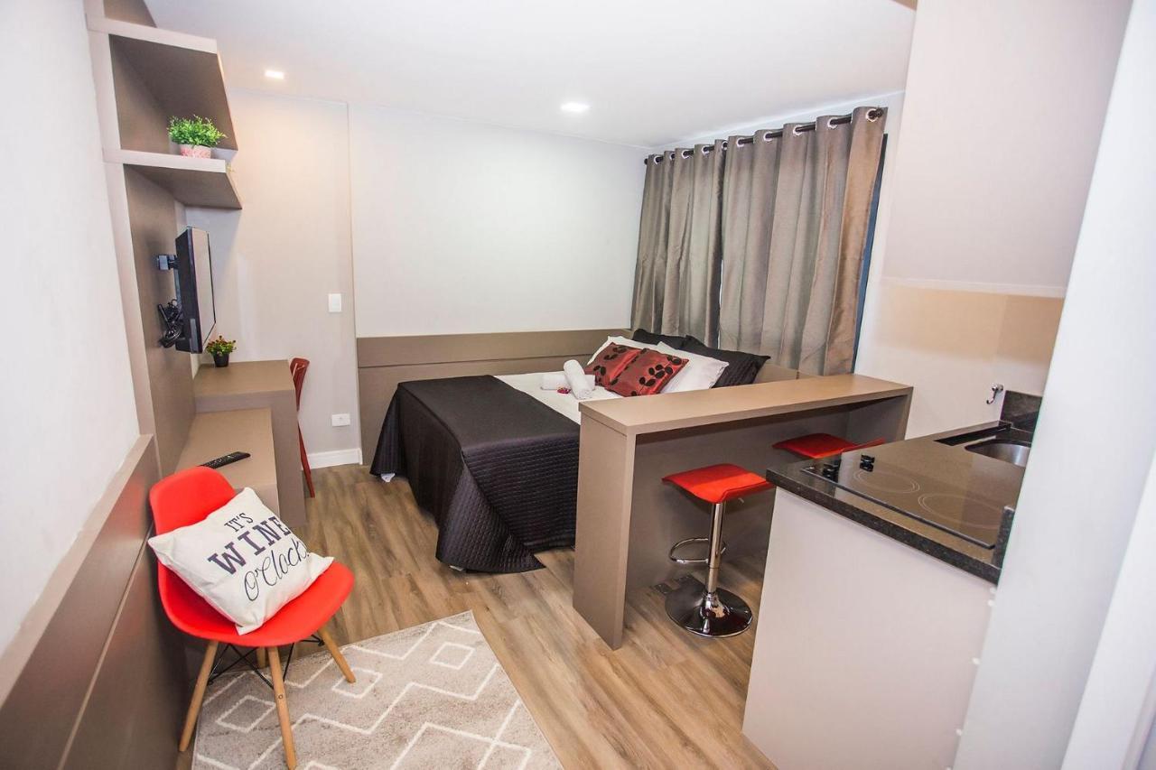 Studio No Centro De Curitiba - All1119 Екстериор снимка