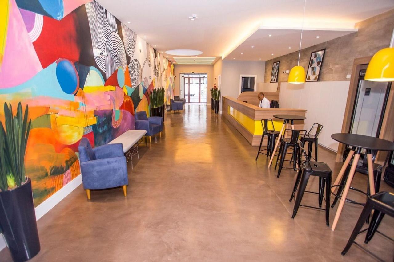 Studio No Centro De Curitiba - All1119 Екстериор снимка