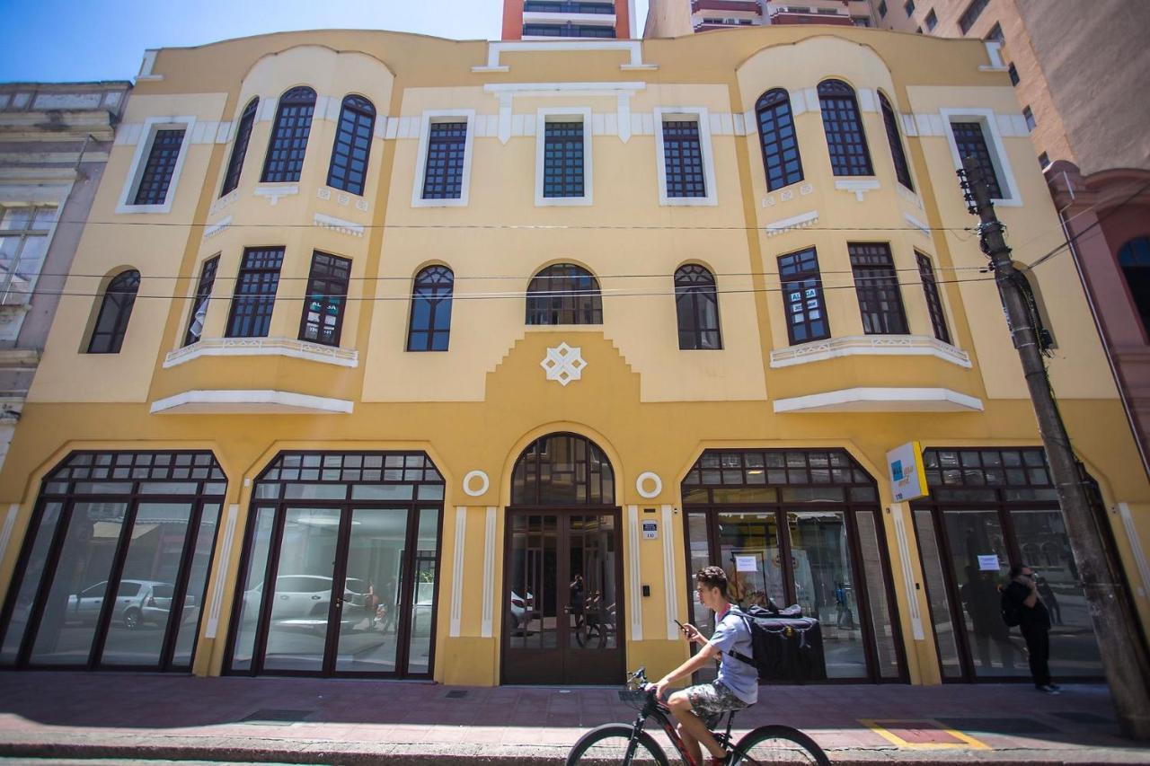 Studio No Centro De Curitiba - All1119 Екстериор снимка